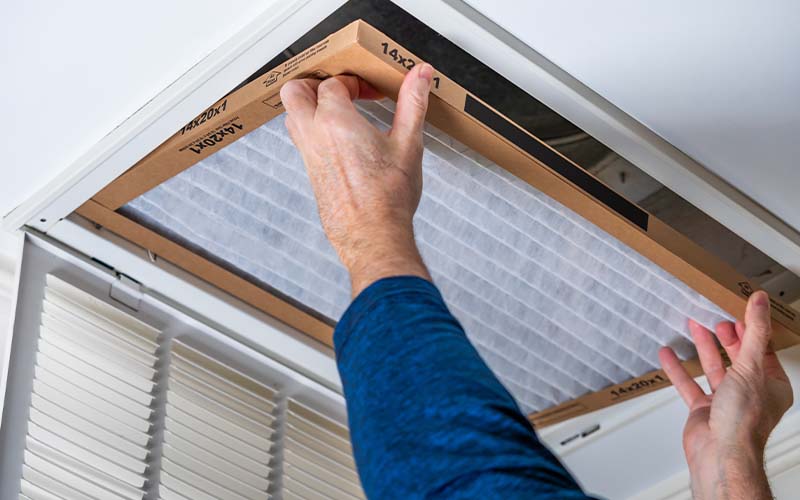 Home air duct system maintenance for clean air.