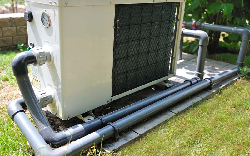 Pool heat pump in yard